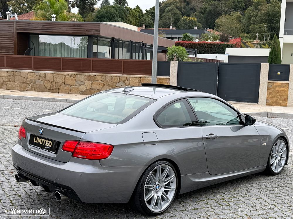 BMW 320 d Coupe Edição M - 18