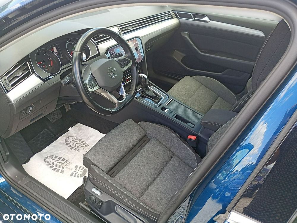 Volkswagen Passat Variant 2.0 TDI EVO Business DSG - 18