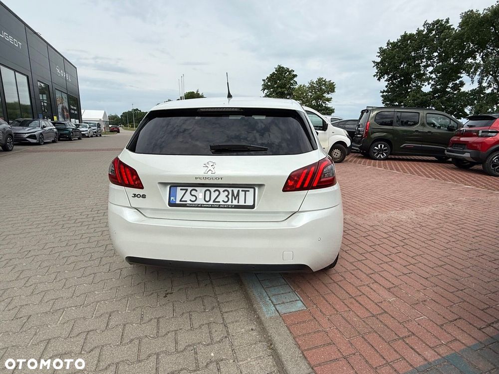 Peugeot 308 1.2 PureTech Allure Pack S&S - 5