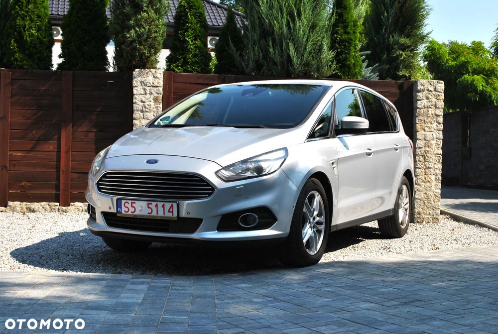 Ford S-Max 2.0 TDCi Titanium PowerShift - 1