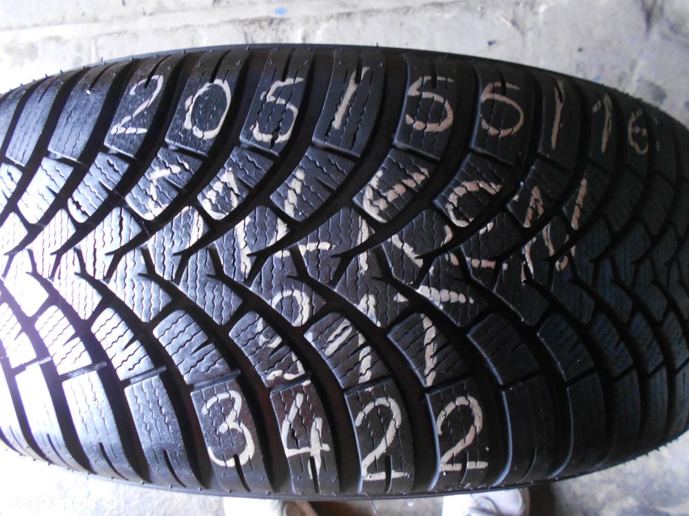 OPONA POJEDYNKA 205/55R16 FALKEN EUROWINTER HS01 DOT 3422 7.6MM - 1