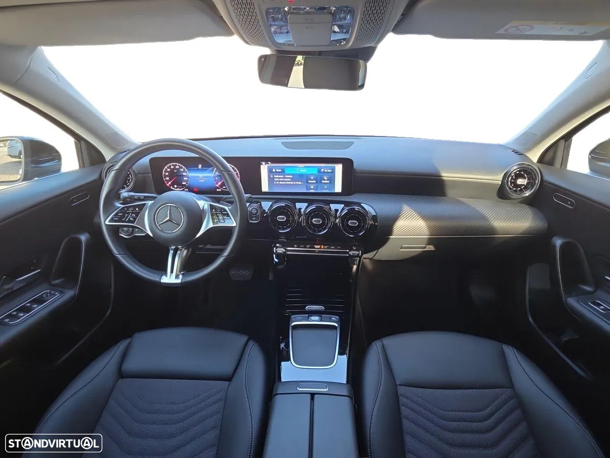 Mercedes-Benz A 200 Standard - 12