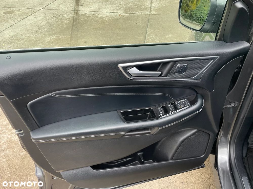 Ford Edge 2.0 TDCi Twin-Turbo 4WD Titanium - 16