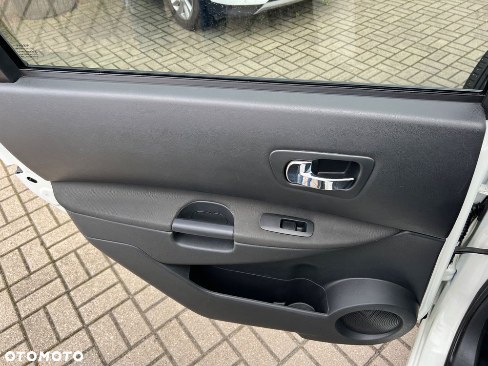 Nissan Qashqai+2 2.0 Tekna - 23