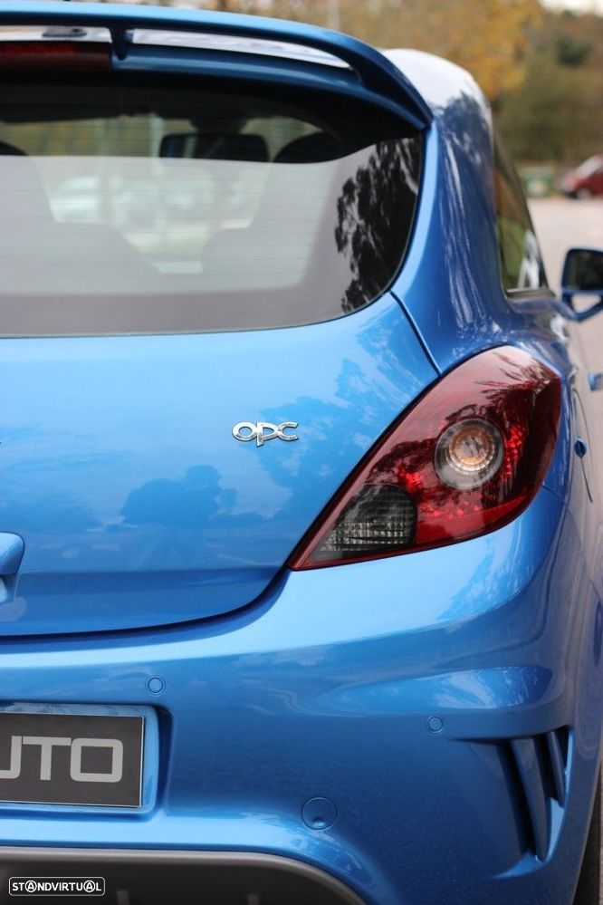 Opel Corsa 1.6 Turbo OPC - 8