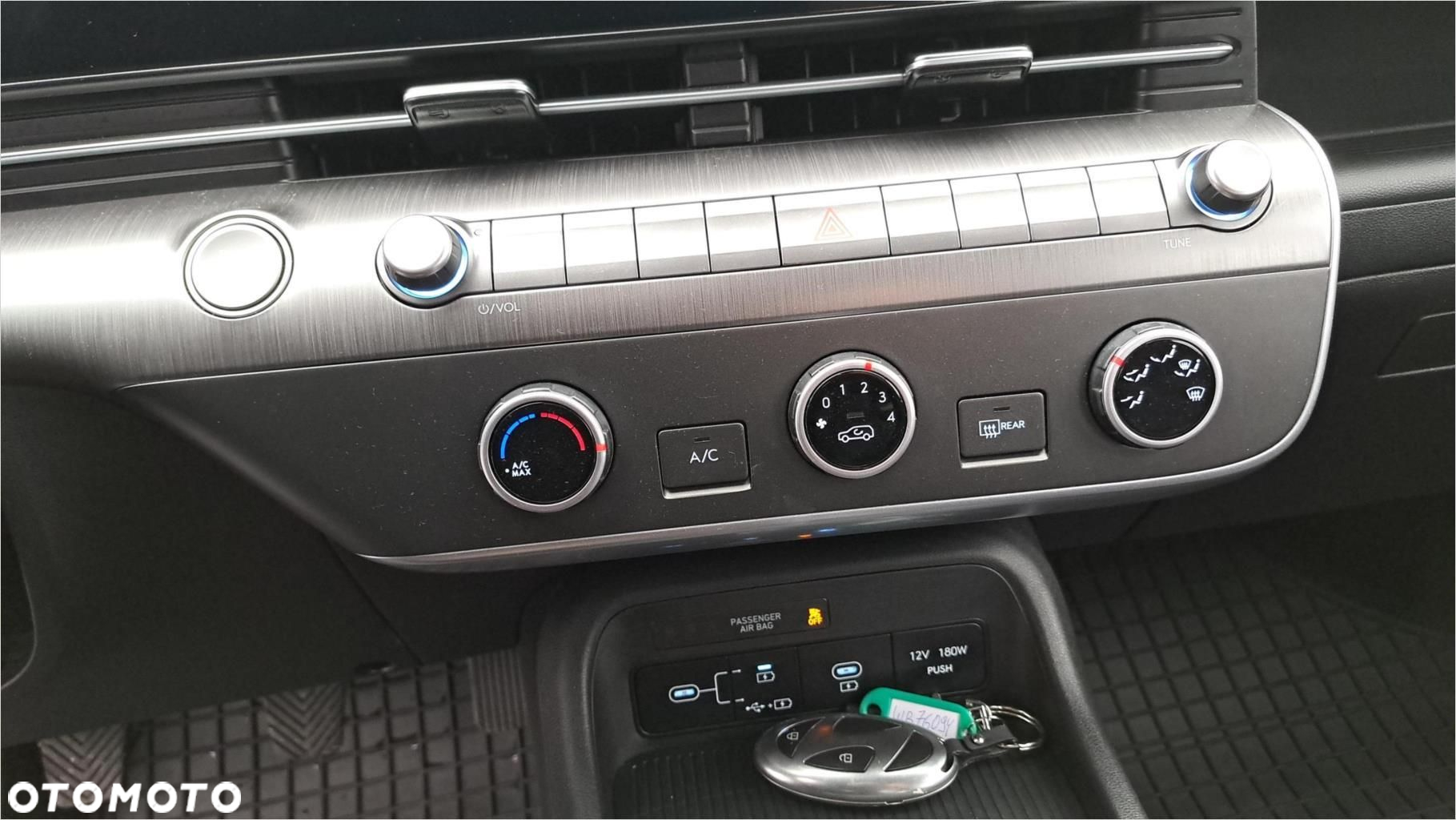 Hyundai Kona - 15