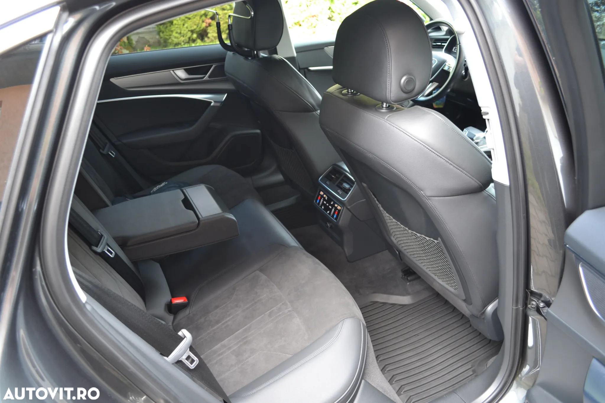 Audi A6 - 8