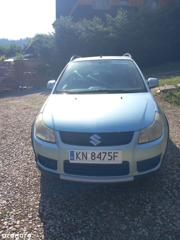 Suzuki SX4 - 8