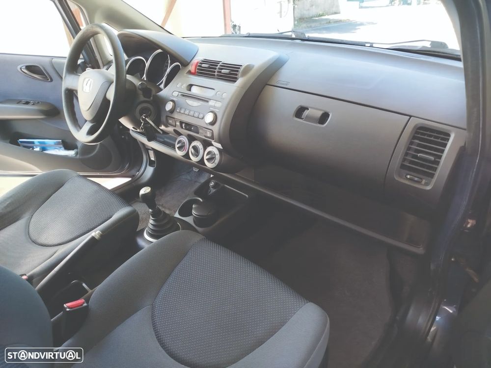 Honda Jazz 1.2 LS Cool - 9