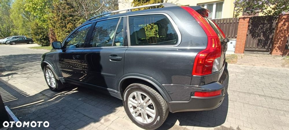 Volvo XC 90 D5 AWD Geartonic Summum - 4
