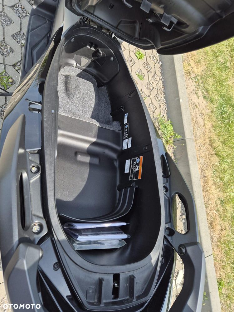 Honda NSS - 9