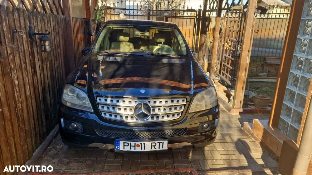 Mercedes-Benz ML - 8