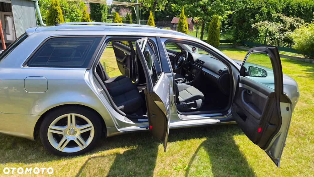Audi A4 Avant 2.0 TDI - 15