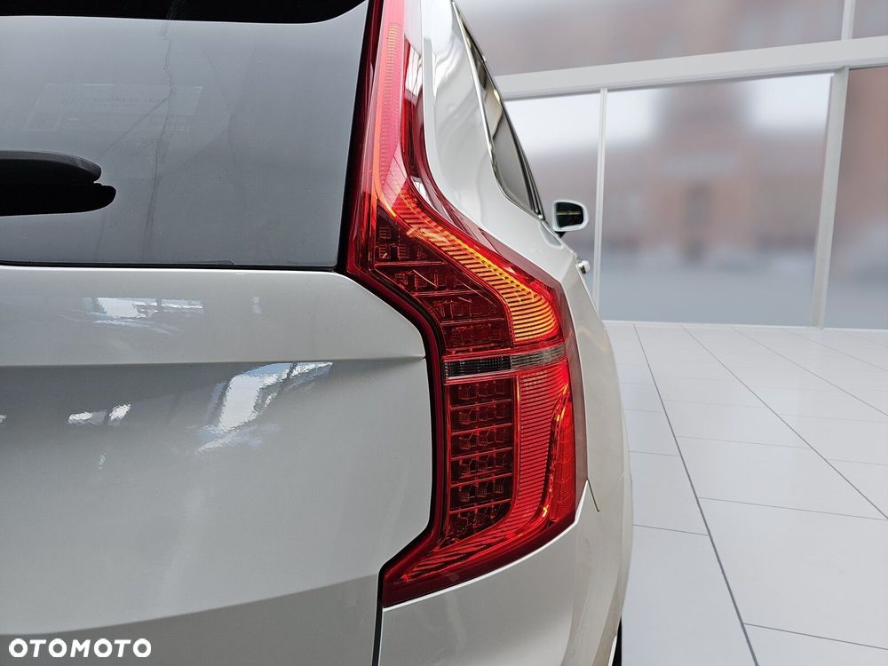 Volvo XC 90 T8 AWD Plug-In Hybrid Inscription 7os - 30