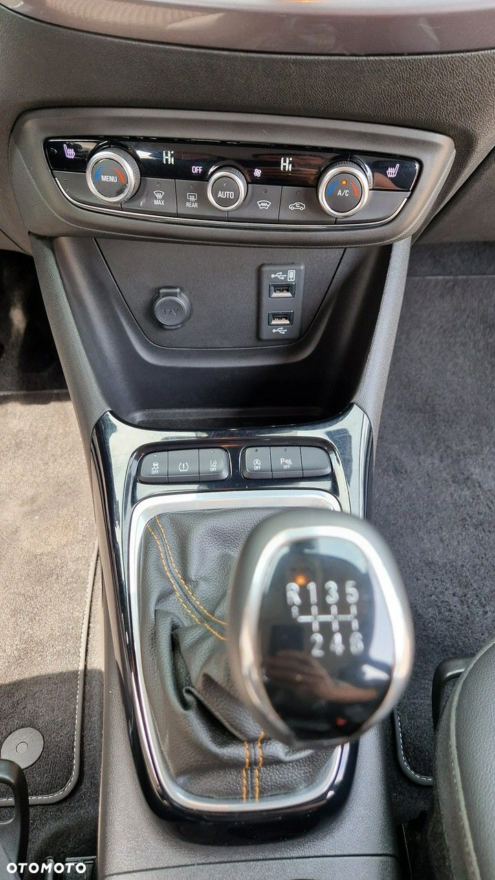 Opel Crossland X - 29