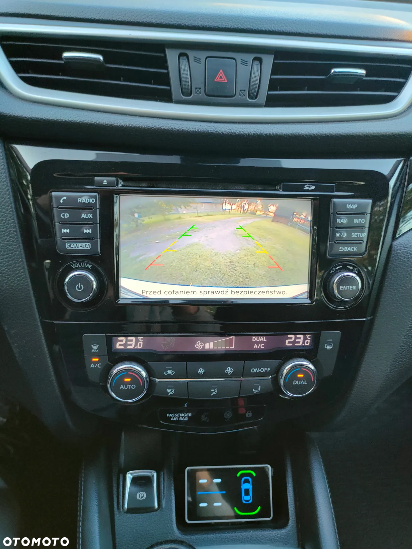 Nissan Qashqai 1.6 DCi Acenta EU6 - 17