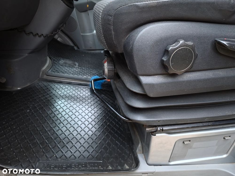 Mercedes-Benz Sprinter 313 - 23