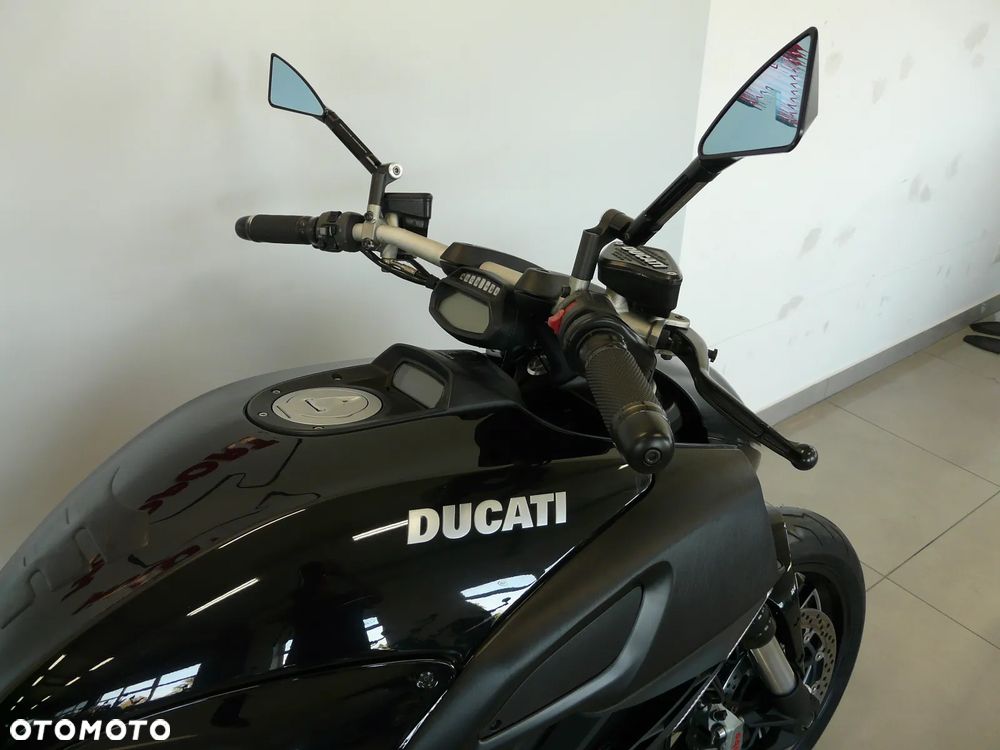 Ducati Diavel - 21