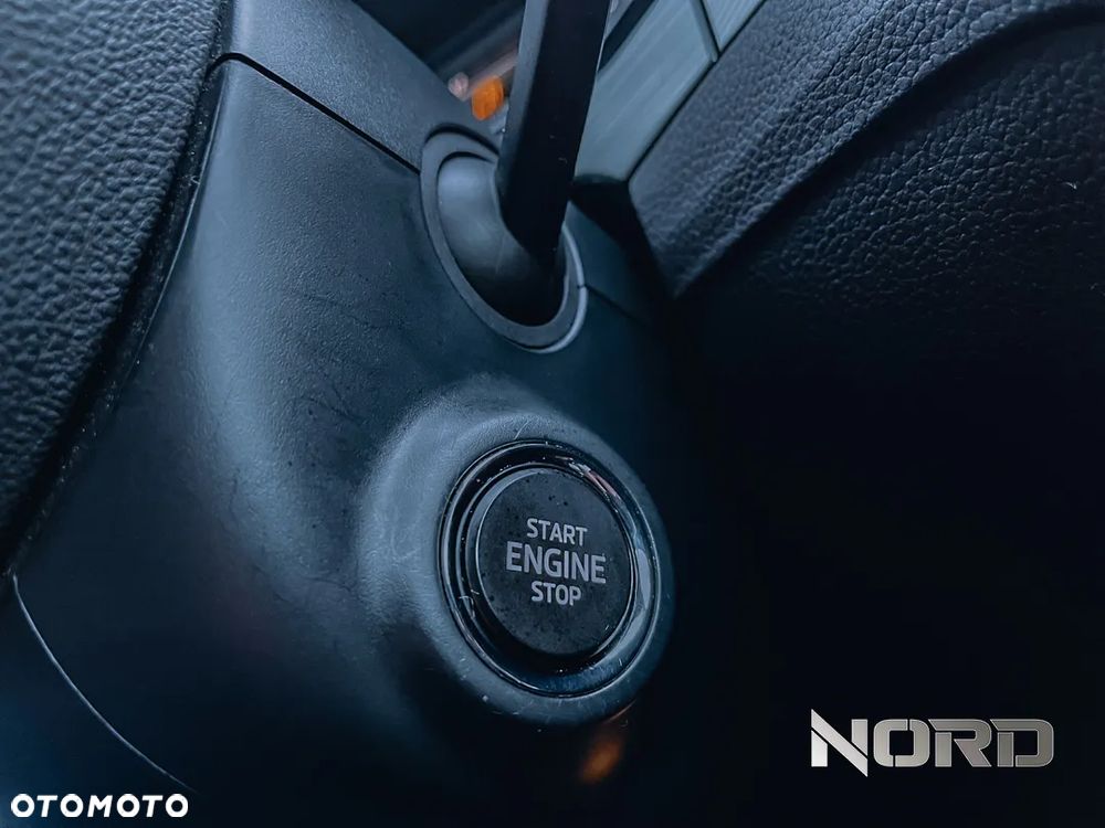 Skoda Superb 2.0 TDI Ambition DSG - 27