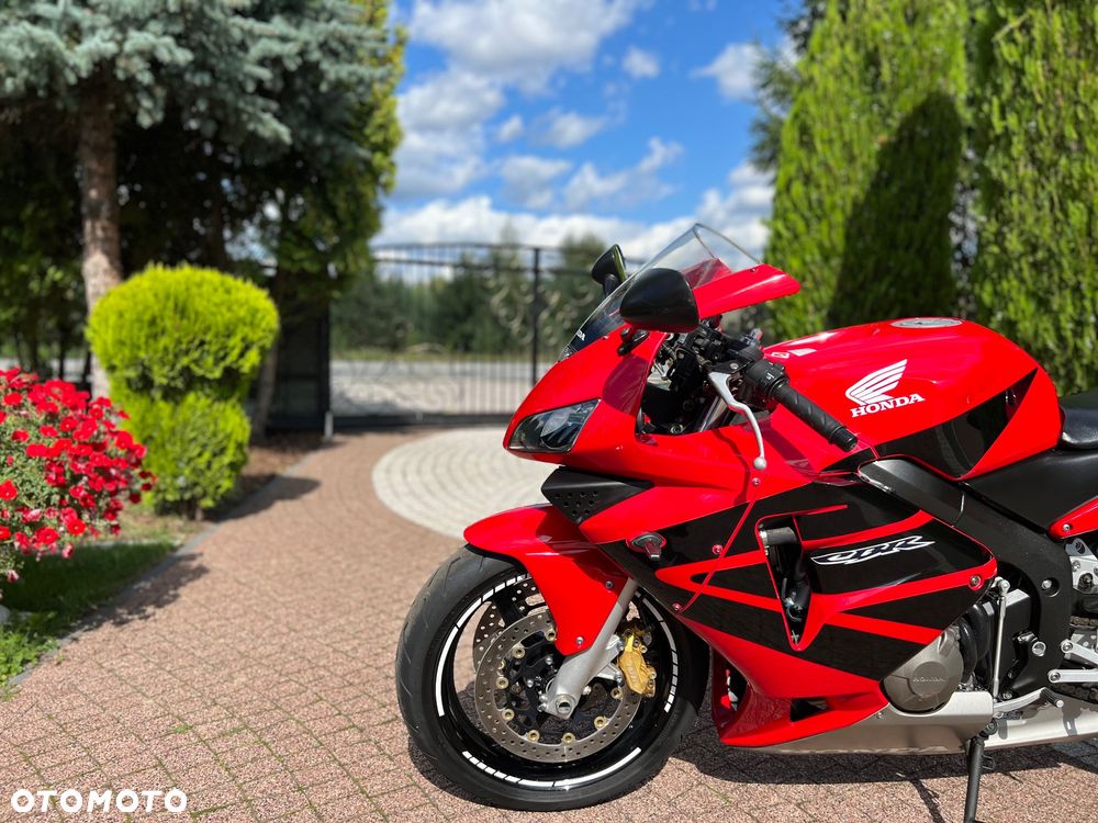 Honda CBR - 25