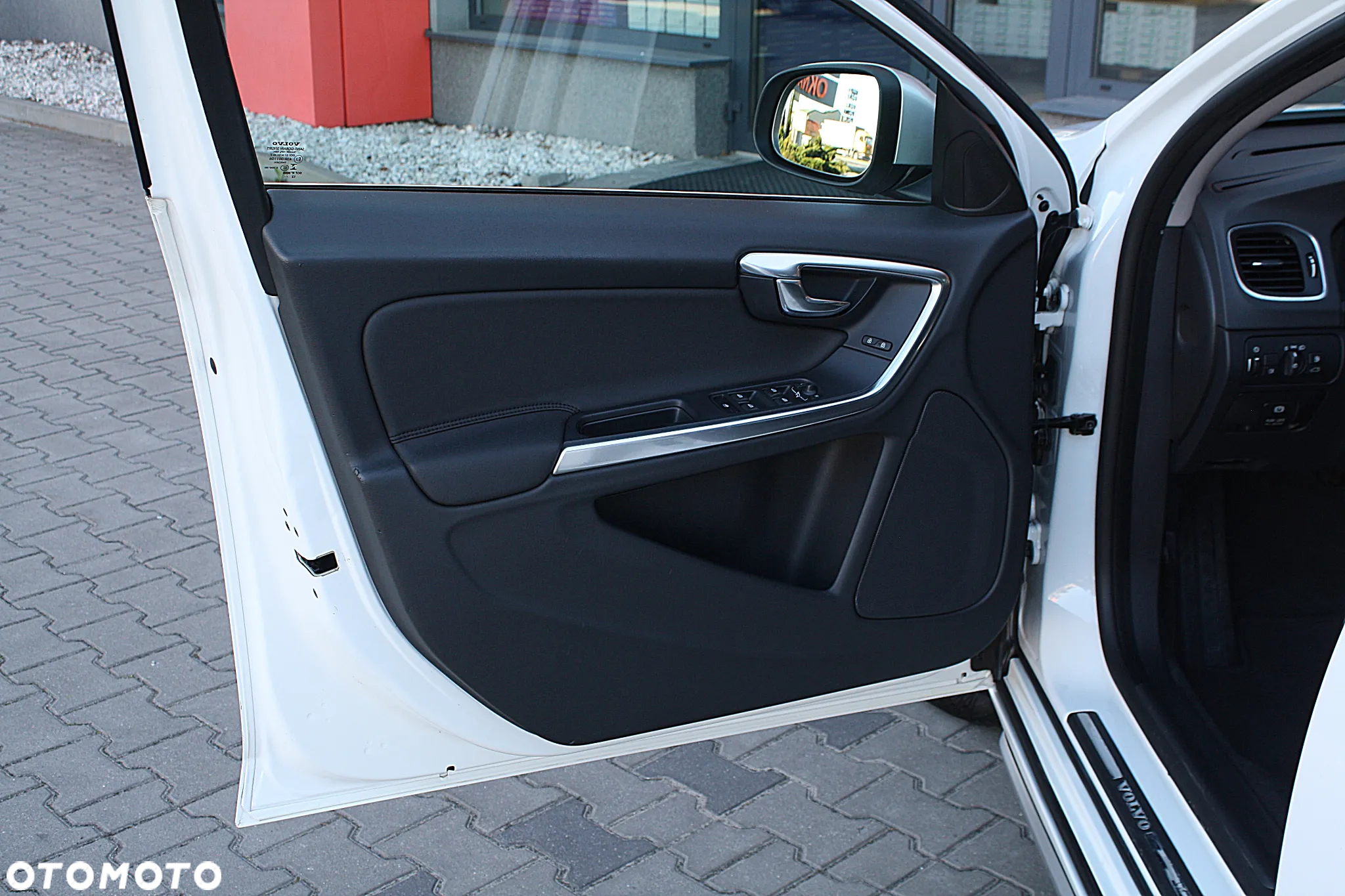 Volvo V60 - 17