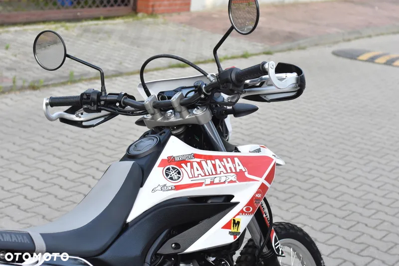 Yamaha WR - 16
