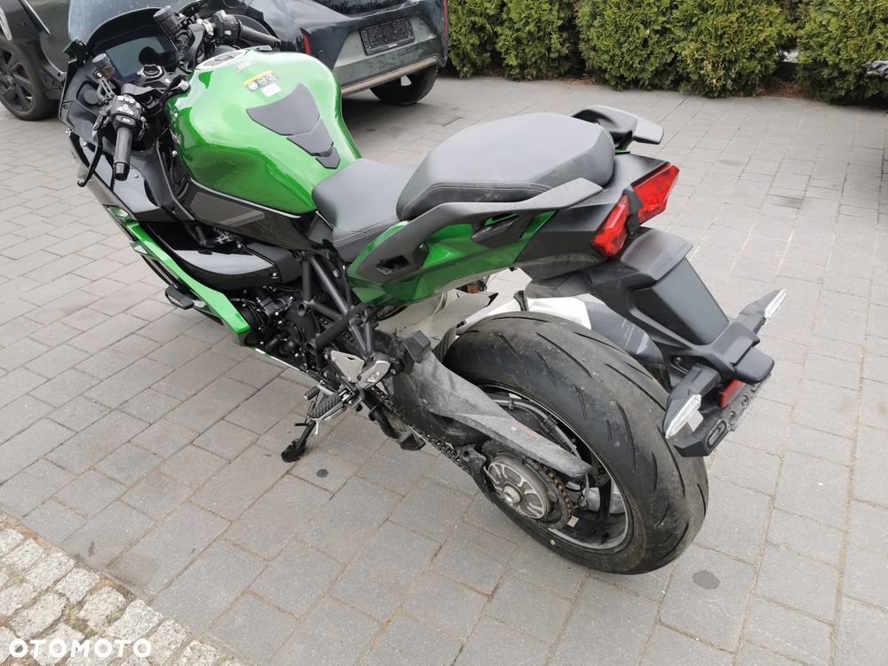Kawasaki Ninja H2 SX - 4