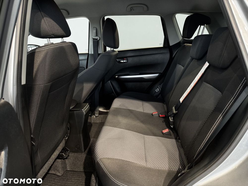 Suzuki Vitara - 15