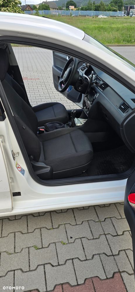 Skoda RAPID 1.0 TSI Ambition - 9