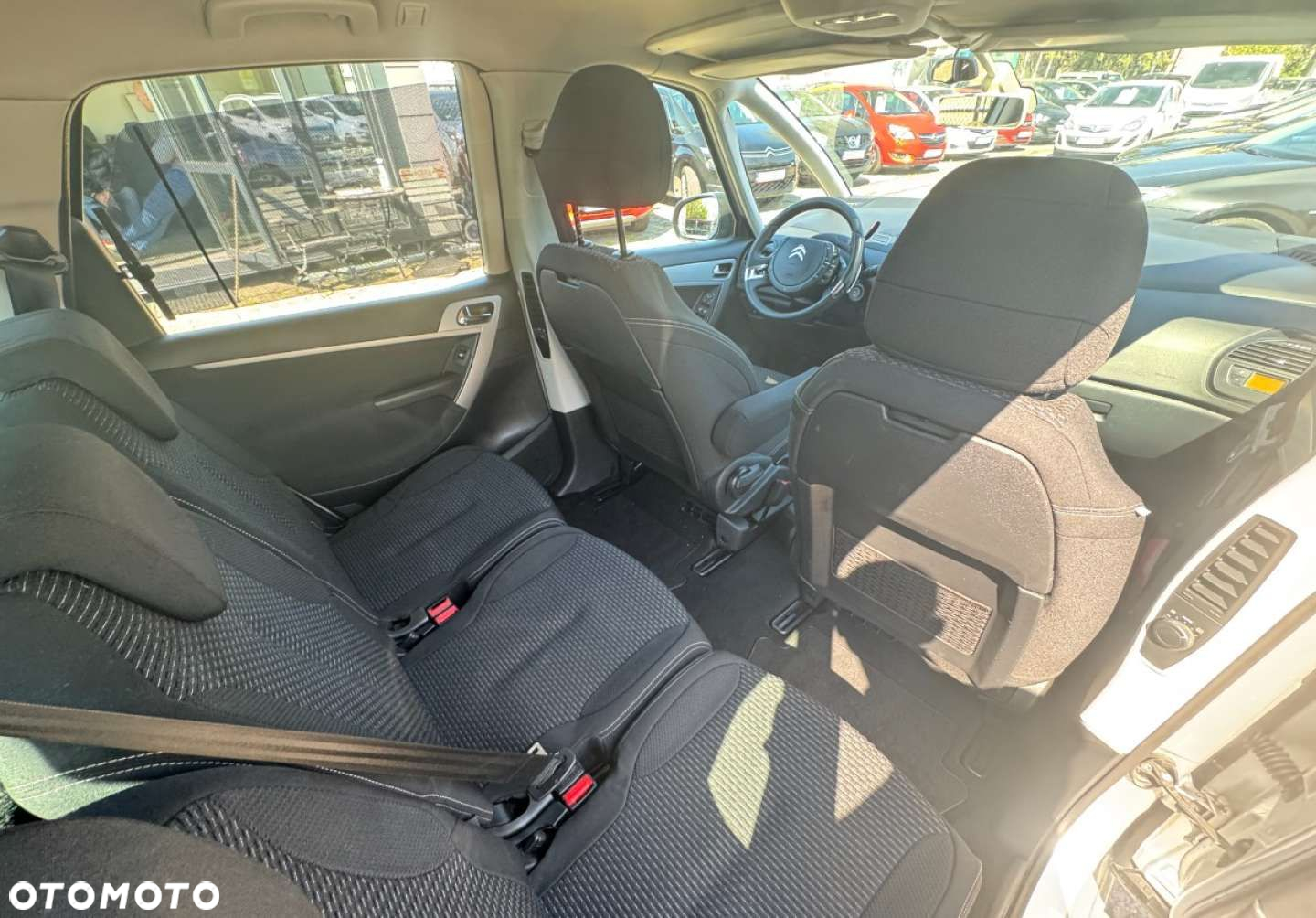 Citroën C4 Picasso - 25