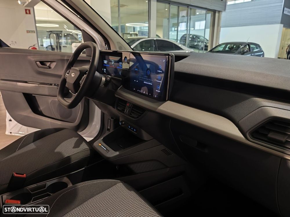 Ford Tourneo Courier 54 kWh Trend - 6