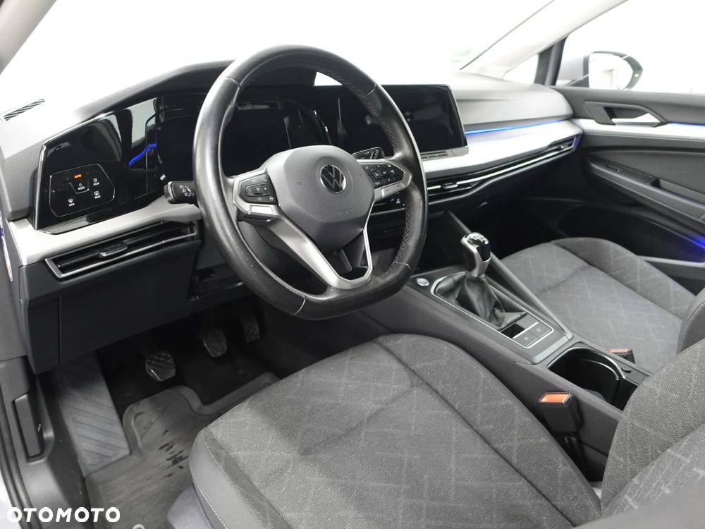 Volkswagen Golf 2.0 TDI SCR Life - 18