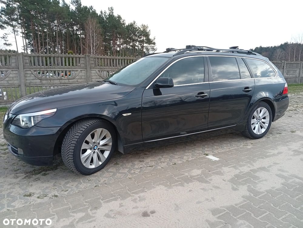 BMW Seria 5 525d - 11