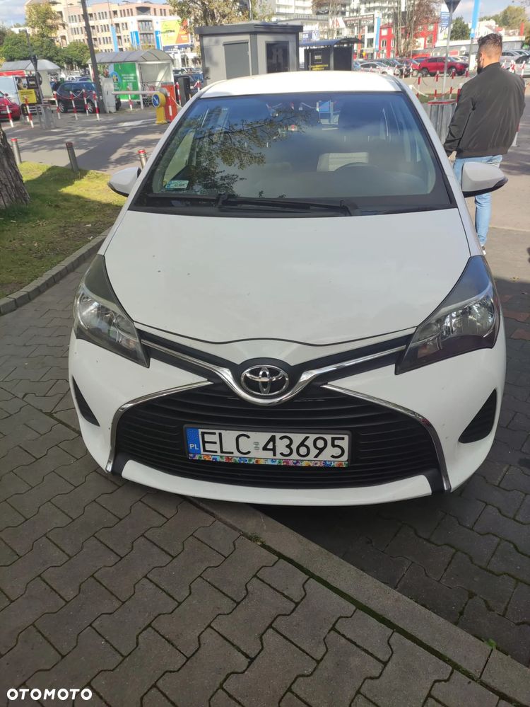 Toyota Yaris - 1