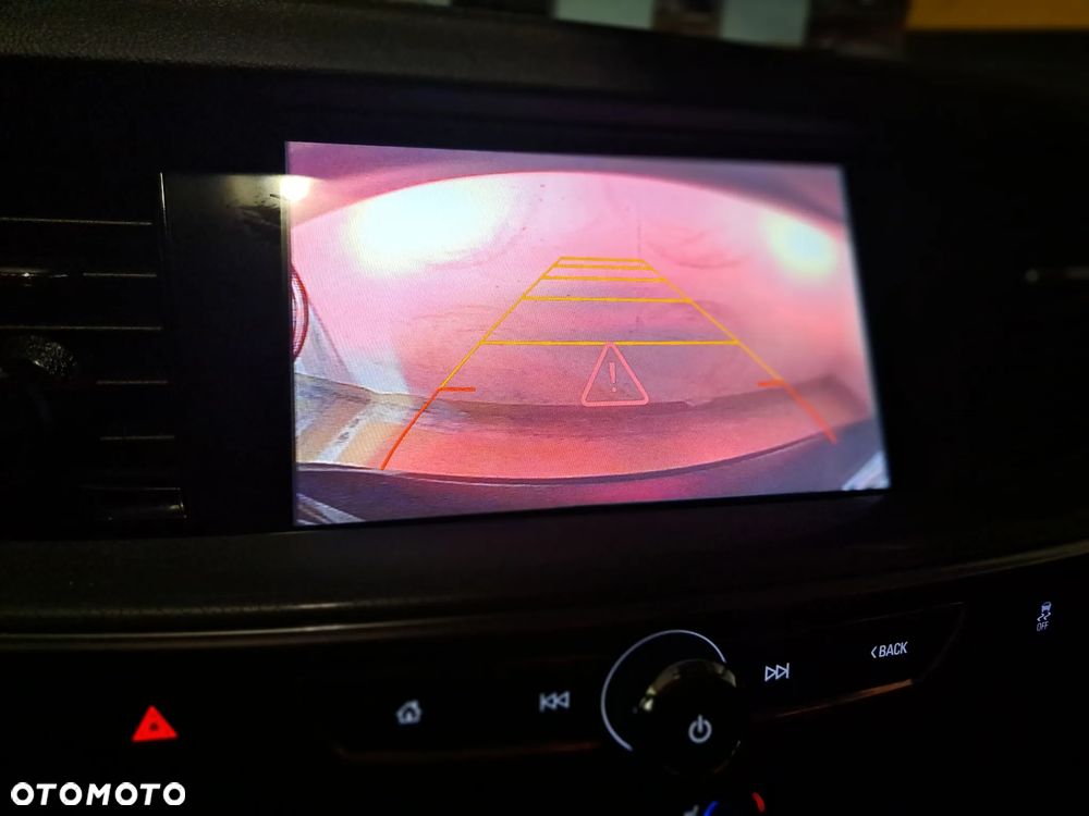 Opel Insignia 2.0 CDTI Innovation S&S - 6