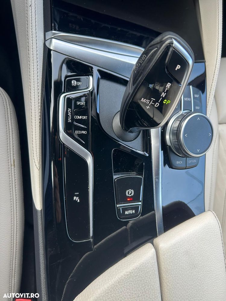 BMW Seria 5 540d xDrive AT MHEV - 4