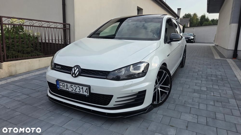Volkswagen Golf GTD 2.0 TDI SCR DSG - 2