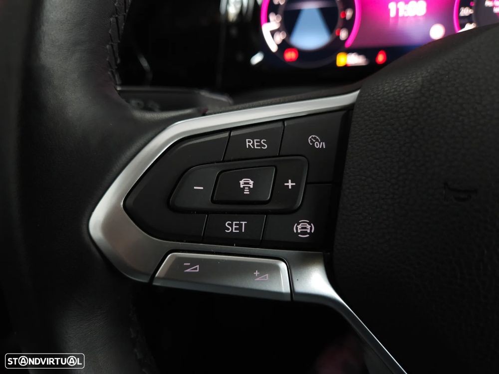 VW Golf 1.5 TSI Stream - 28