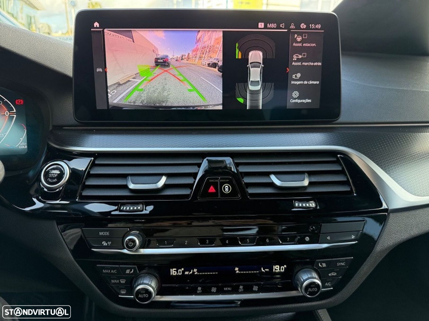 BMW 520 d Pack Desportivo M Auto - 11