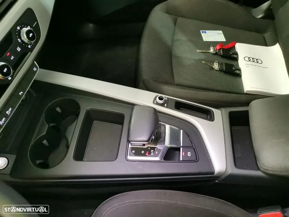 Audi A4 Avant 30 TDI S tronic - 7