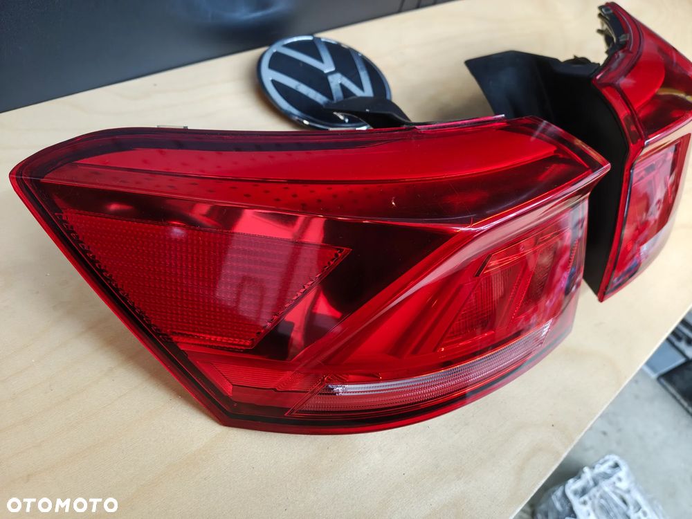 VW T-ROC Cabrio lampa led tył prawa lewa 2GC945096D 2GC945095D - 3