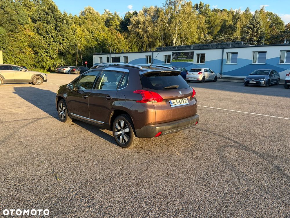 Peugeot 2008 1.6 VTi Style - 3