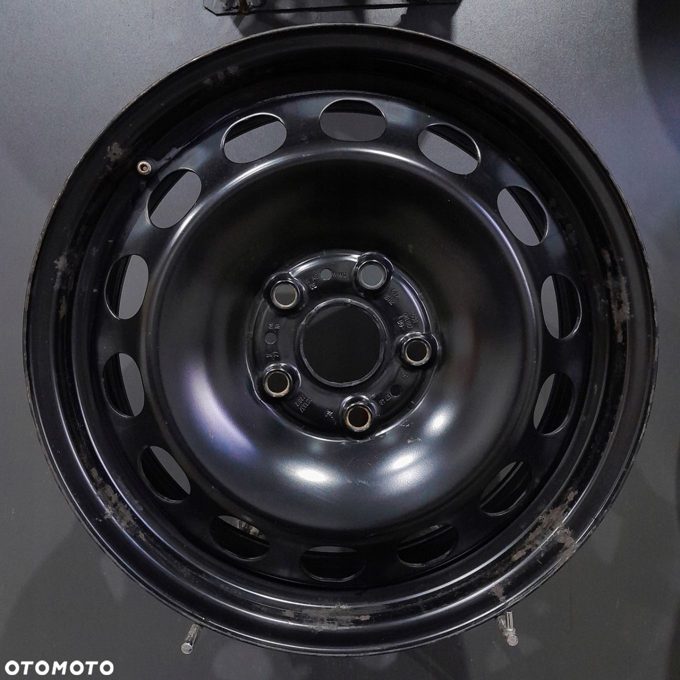 Felgi 16 5x112 VW Golf V VI VII, Audi A3 8P, Seat Leon III II F14232-35 - 4