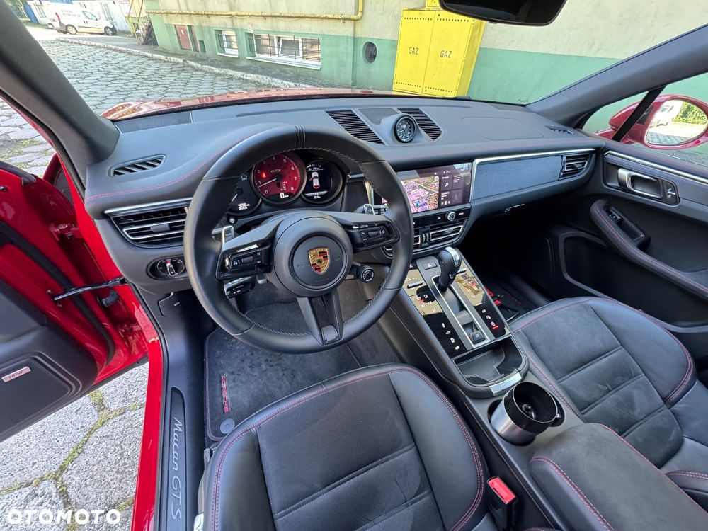 Porsche Macan GTS - 32