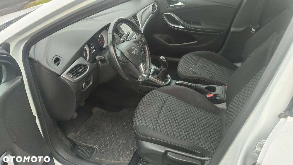 Opel Astra 1.4 Enjoy - 10