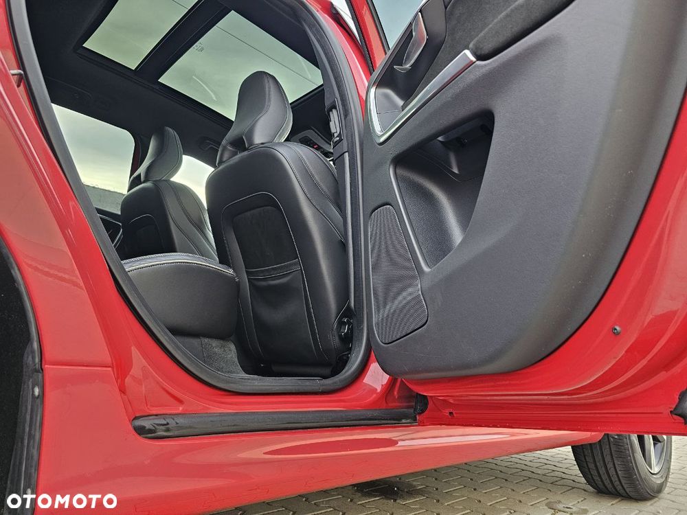 Volvo XC 60 D3 R-Design - 37