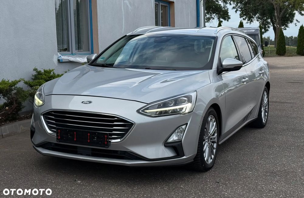 Ford Focus 2.0 EcoBlue STart-Stopp-System TITANIUM - 4