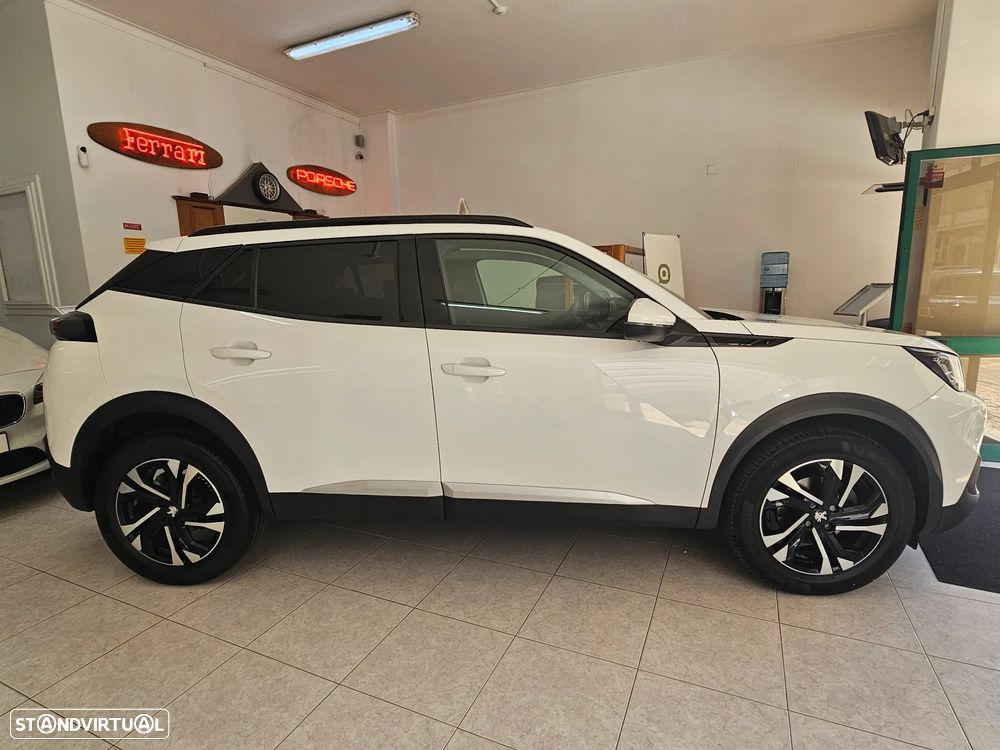 Peugeot 2008 - 4