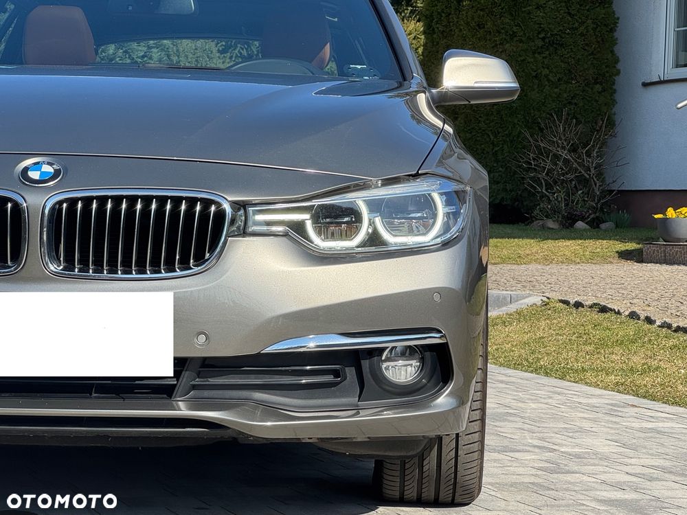 BMW Seria 3 320d Luxury Line - 2