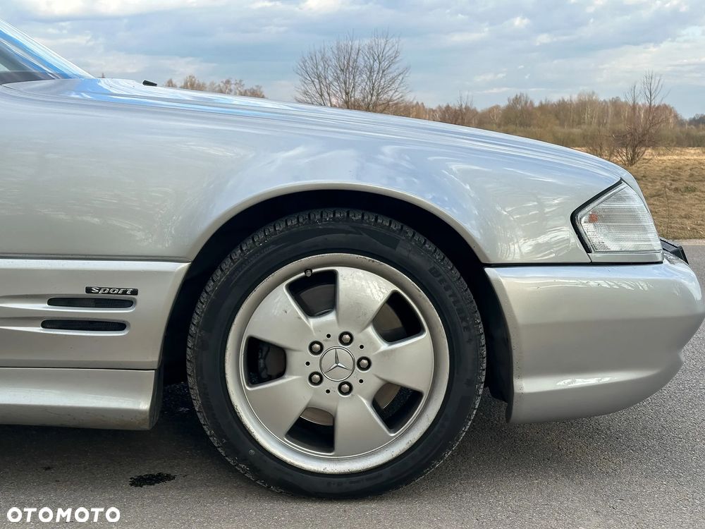 Mercedes-Benz SL - 28